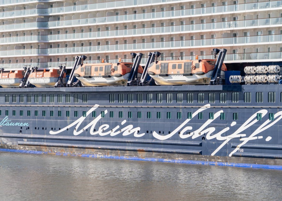 Mein Schiff 3.jpg