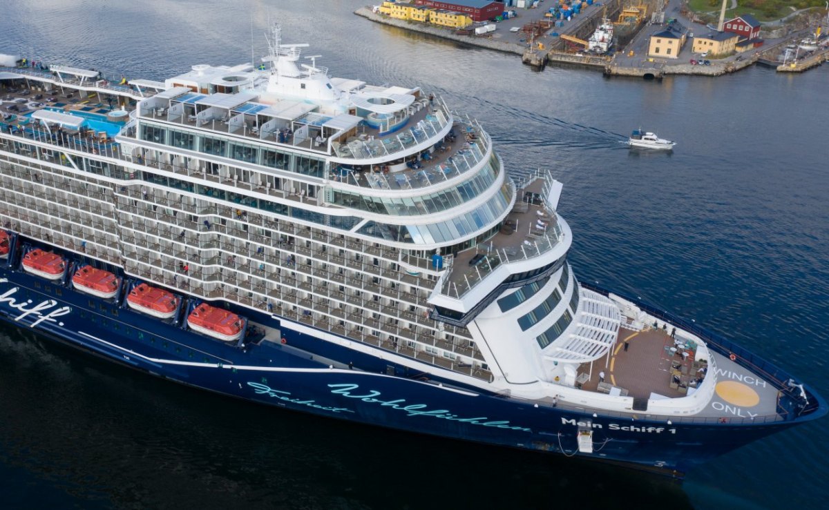 Mein Schiff.jpg