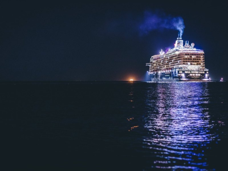 Mein Schiff 6 Nachts.jpg