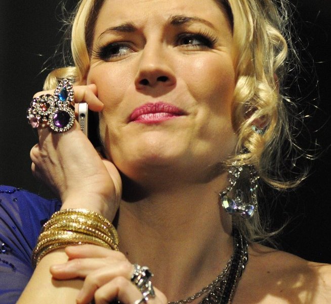 Nina Bott Emotional Schauspielerin.jpg