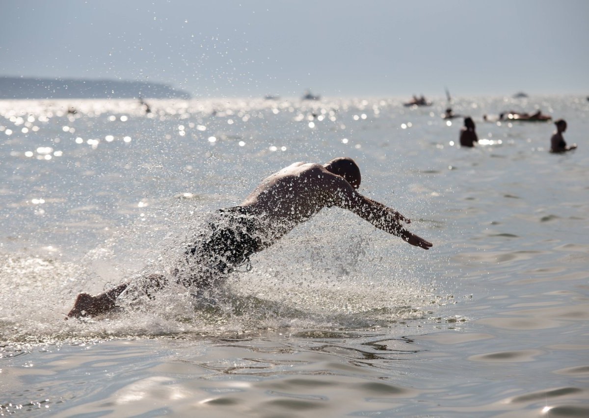 Nordsee Ostsee Schwimmen.jpg