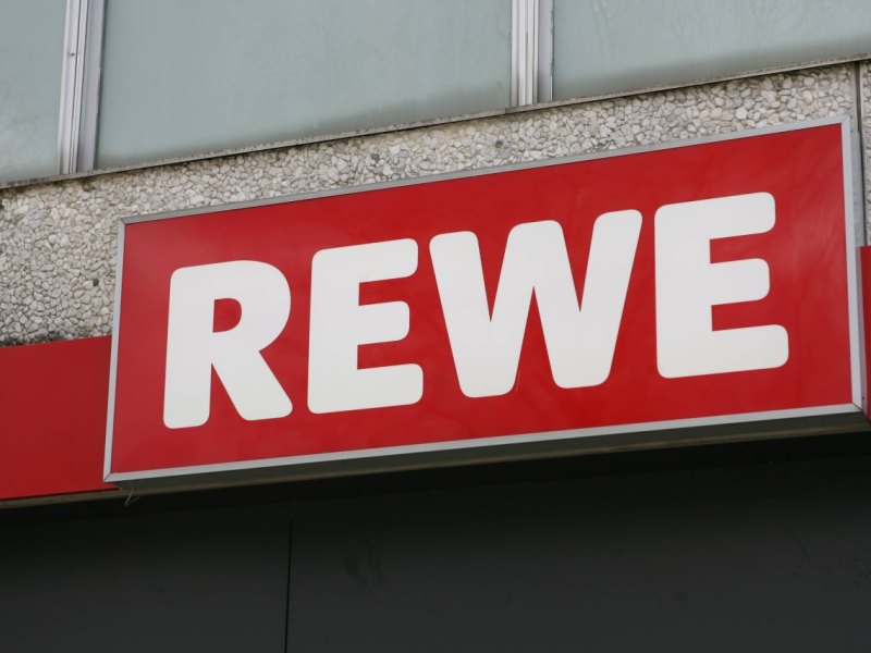 Rewe Hamburg Sanierungsarbeiten.jpg
