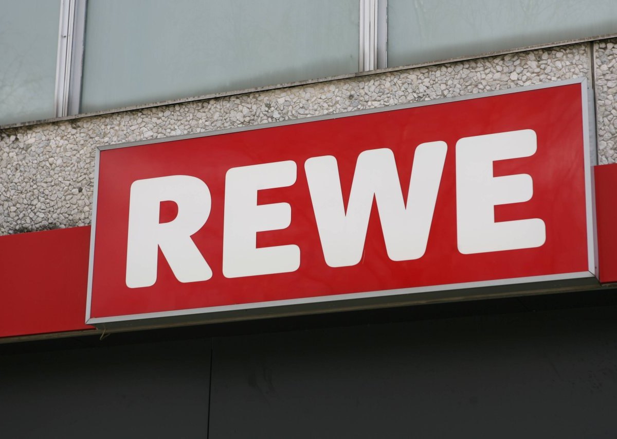 Rewe Hamburg Sanierungsarbeiten.jpg