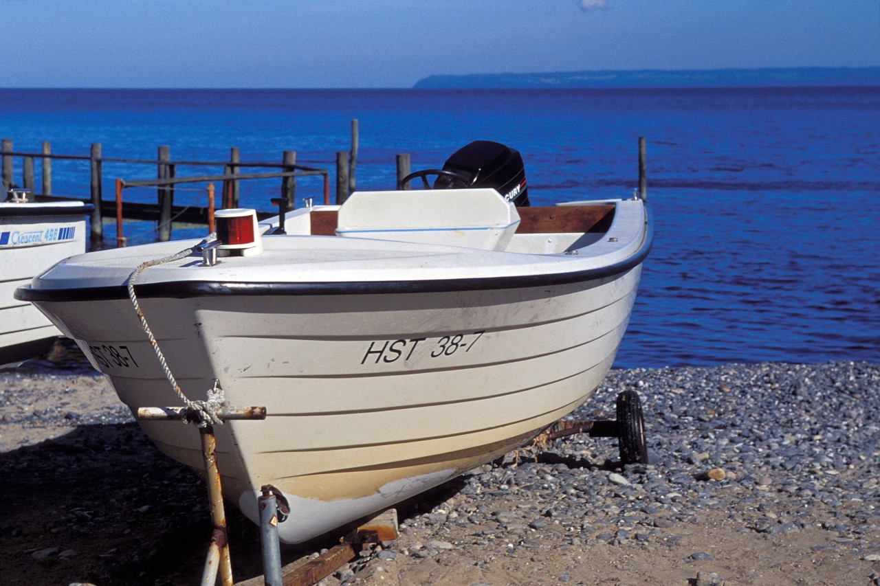 Mit einem Motorboot soll der Mann aus Schleswig-Holstein einen Unfall vorgetäuscht haben (Symbolfoto).