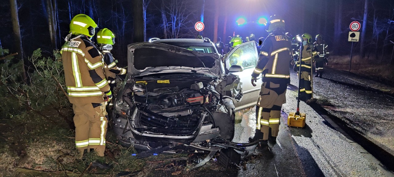 Sturmtief „Daniel“ sorgte für zahlreiche Einsätze der Feuerwehr in Hamburg und im Norden. 