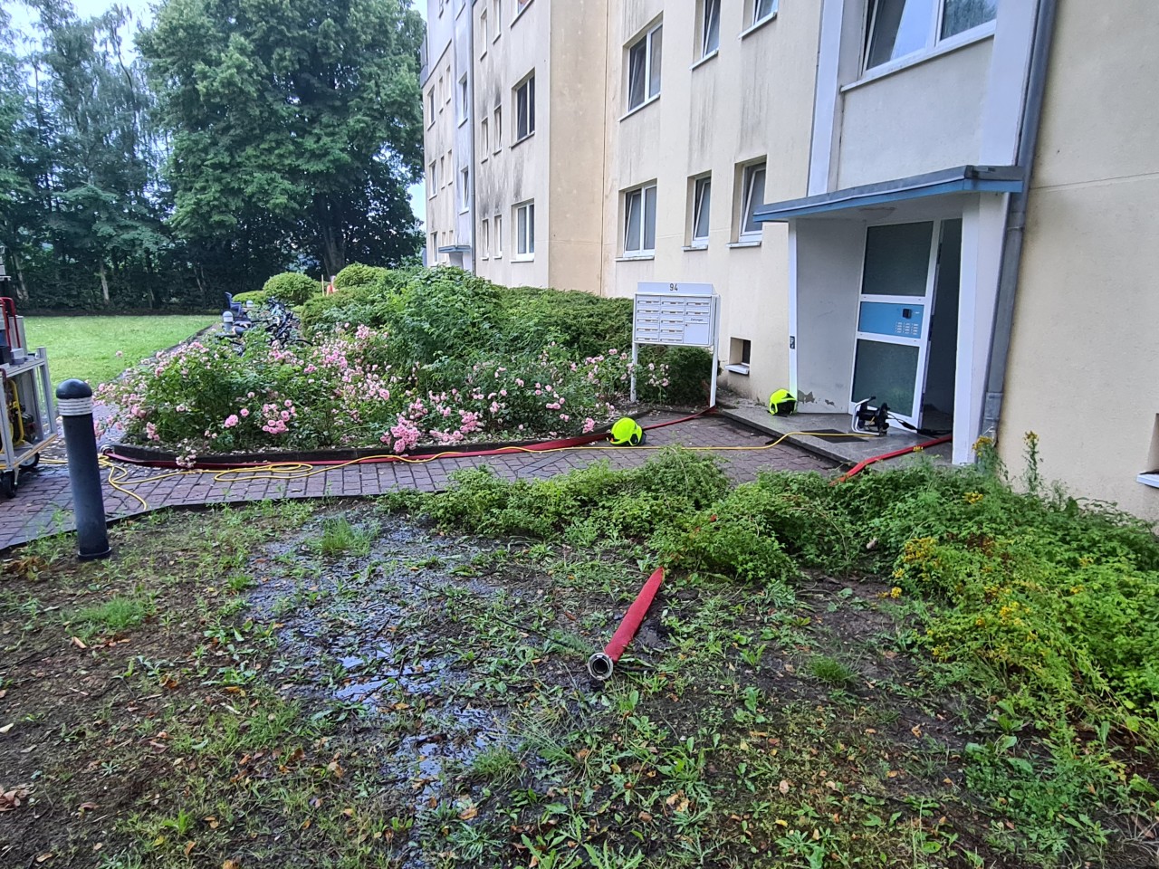 Wetter: Zahlreiche Keller in Uetersen mussten leergepumpt werden.