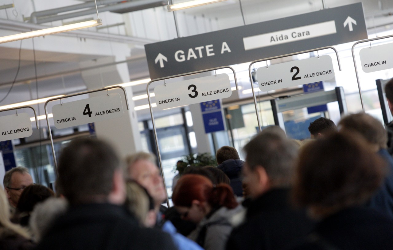 Beim Check-In mussten Aida-Gäste bis jetzt immer einen PCR-Test machen. 