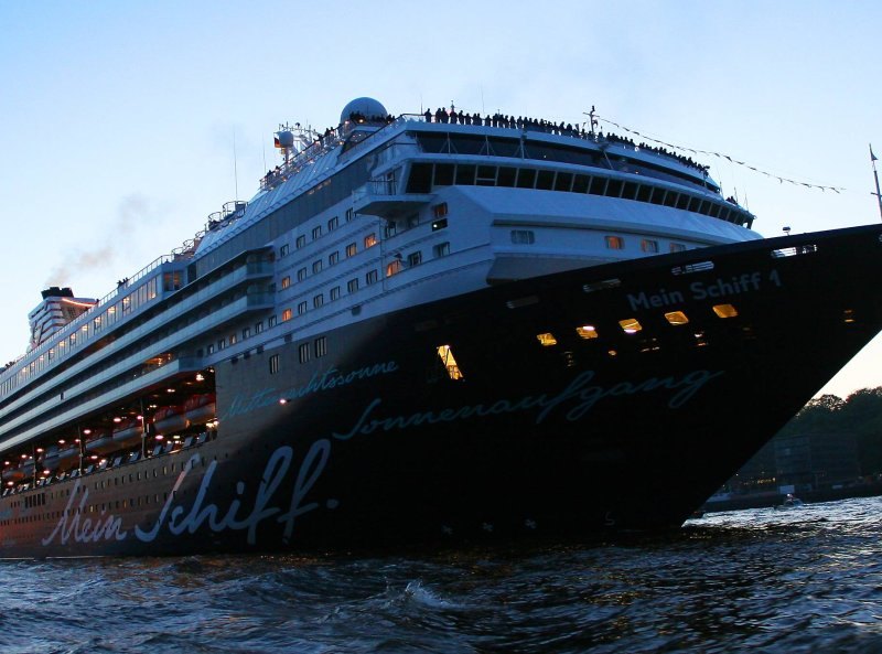 Mein Schiff.jpg