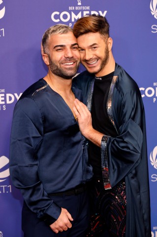 Rafi (link) und Sam (rechts) ließen es sich auf der Aida gutgehen (Symbolbild)