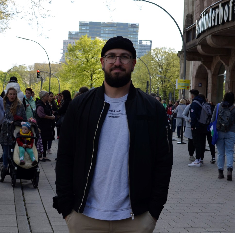 Christopher Beste, Sozialpädagogischer Assistent in einer „Elbkinder“-Kita in Hamburg.