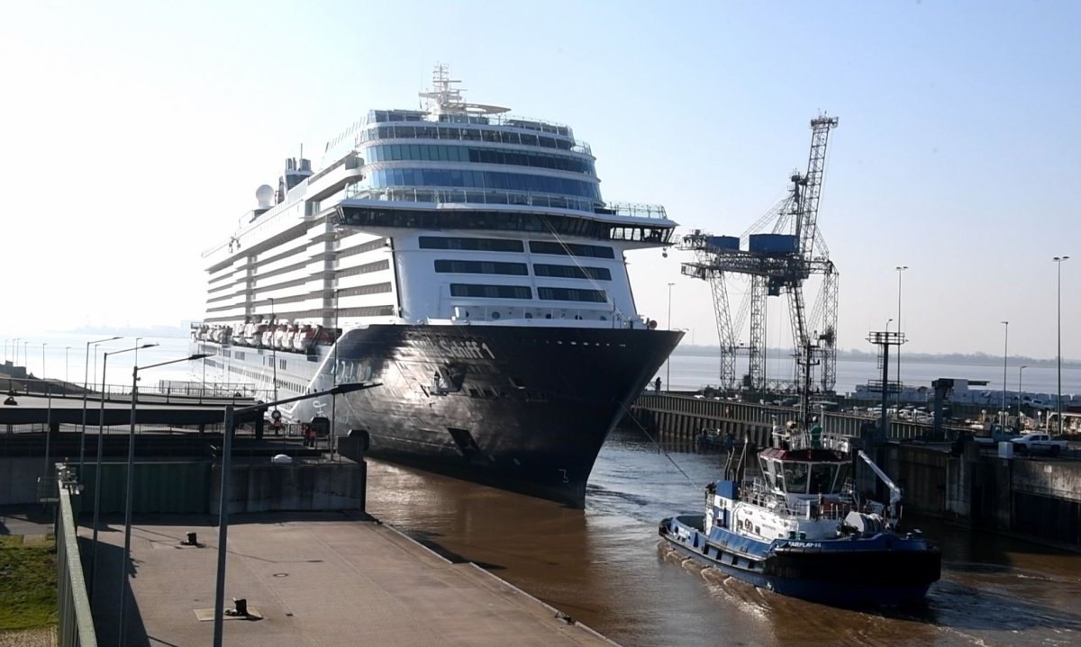 Mein Schiff.jpg