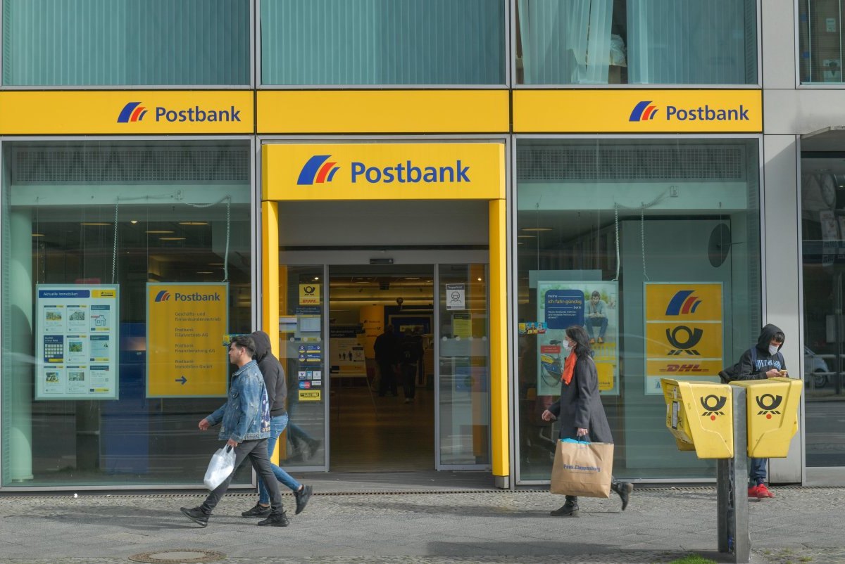 Postbank Hamburg.jpg