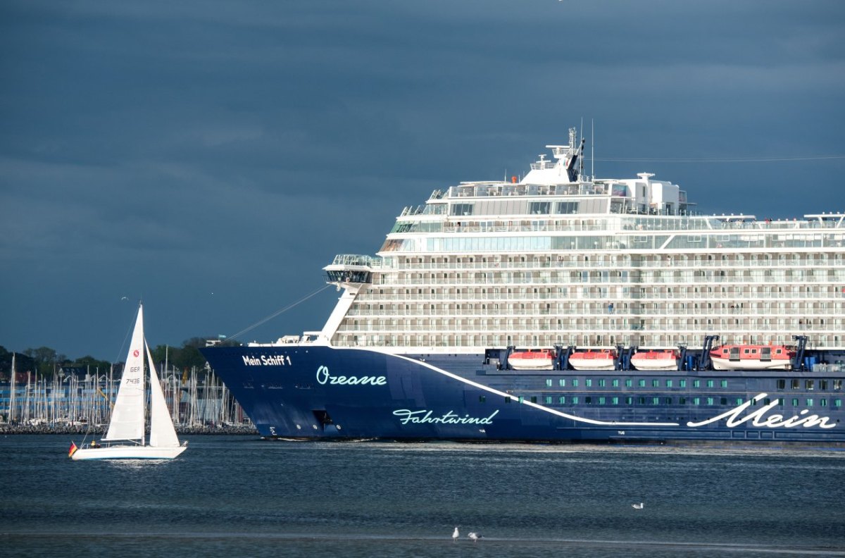 Mein Schiff.jpg