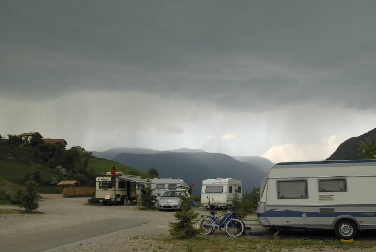 DAS will wirklich kein Camping-Fan erleben (Symbolbild)...