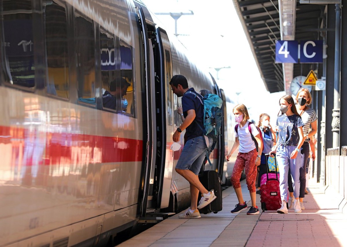 Deutsche Bahn Nordsee Ostsee.jpg