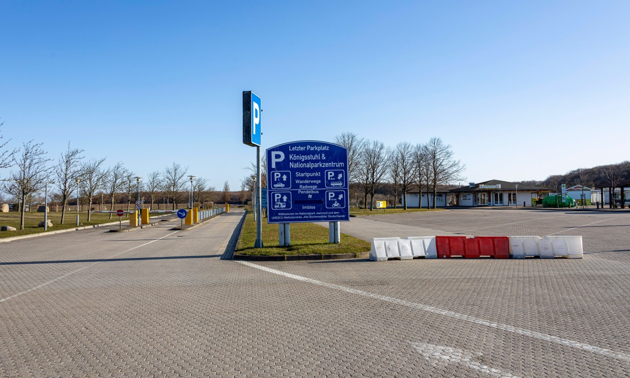 Der Parkplatz am Königsstuhl auf Rügen.