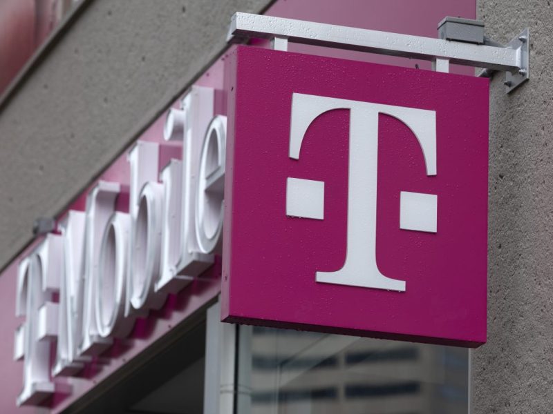 T-Mobile Logo