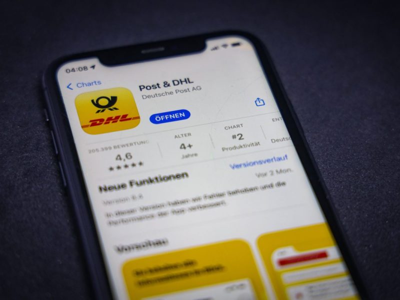 DHL