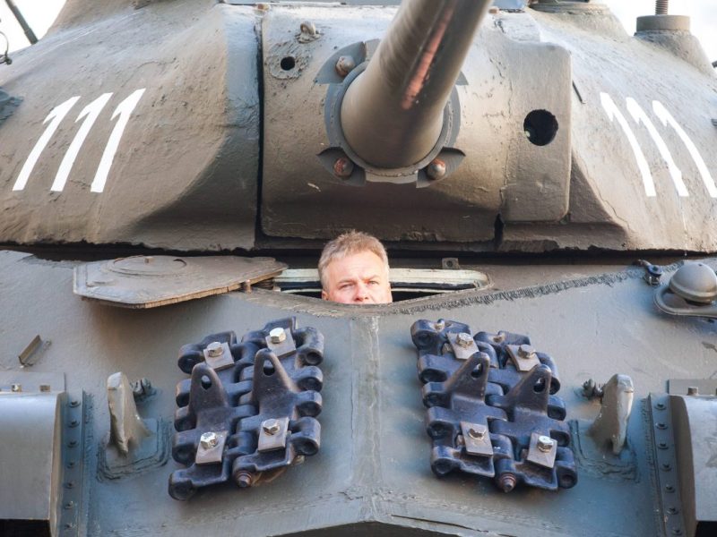 Familienausflug im Panzer sorgt für Aufregung