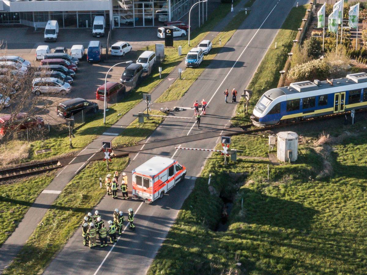 Zug-Unfall bei Hamburg (Symbolfoto).