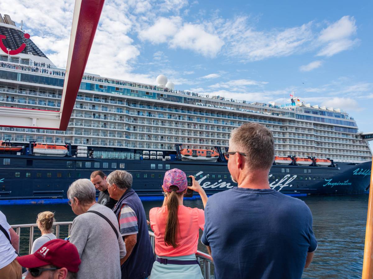 „Mein Schiff": Hohe Strafen drohen bei falscher Kleidung!