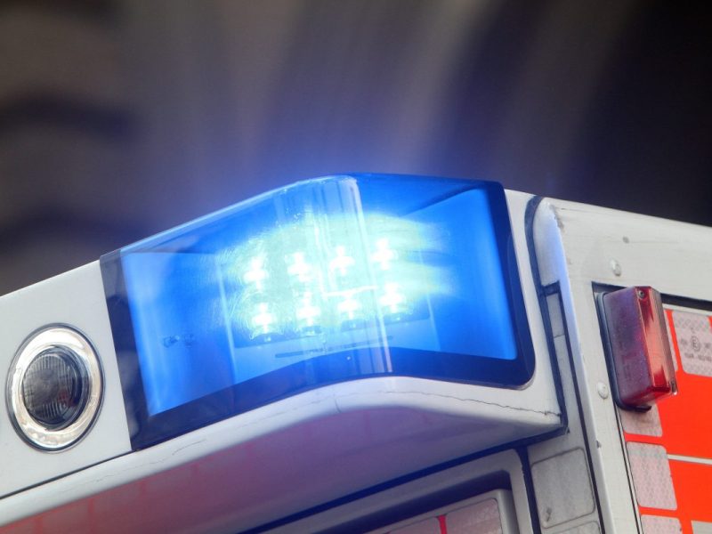 Nach einem tödlichen Arbeitsunfall auf der Nordseeinsel Langeoog hat die Polizei Ermittlungen aufgenommen.