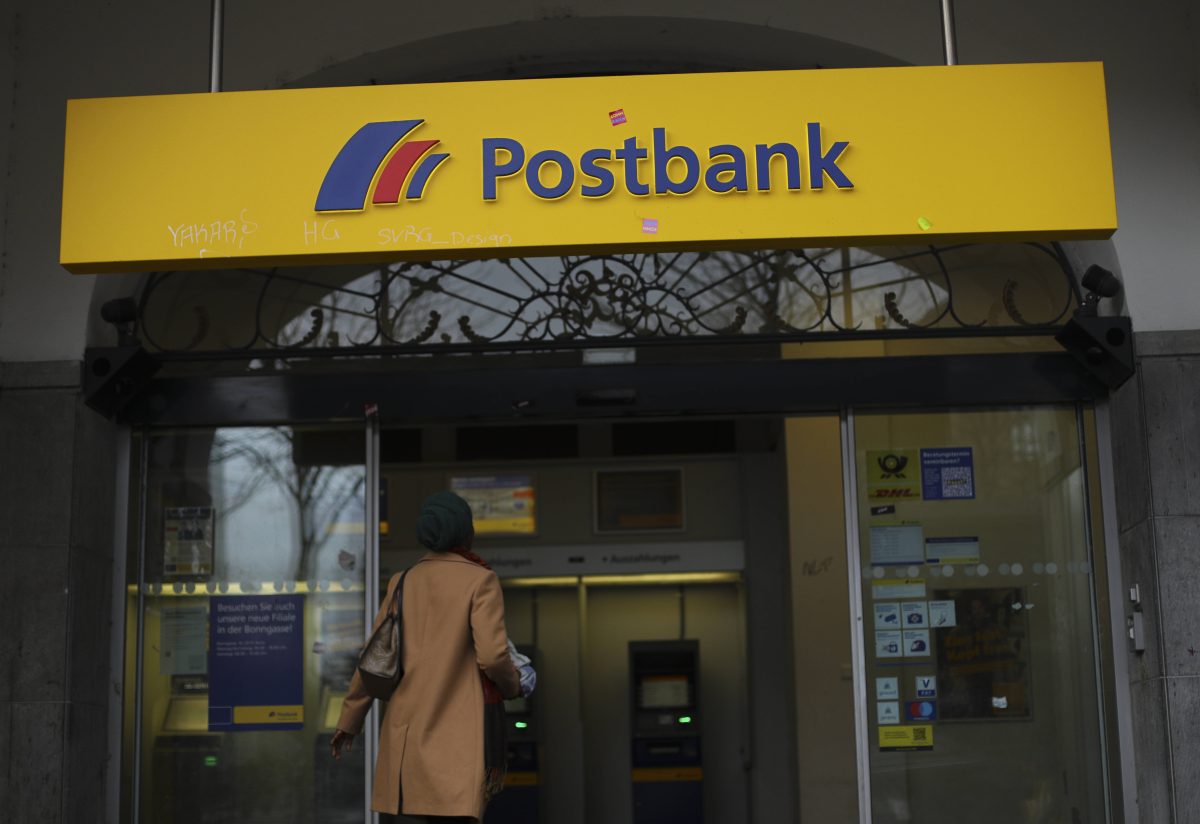 Postbank-Kunden kommen nicht an ihr Geld!