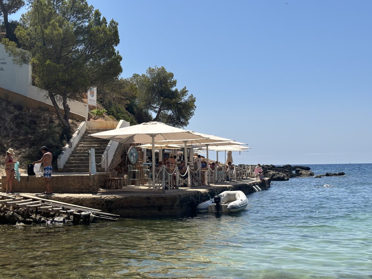 Mallorca: Der "Tabgha"-Beachclub in Portals Nous