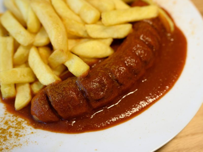 Hamburg: Wo die Currywurst unschlagbar ist – Kunden haben entschieden