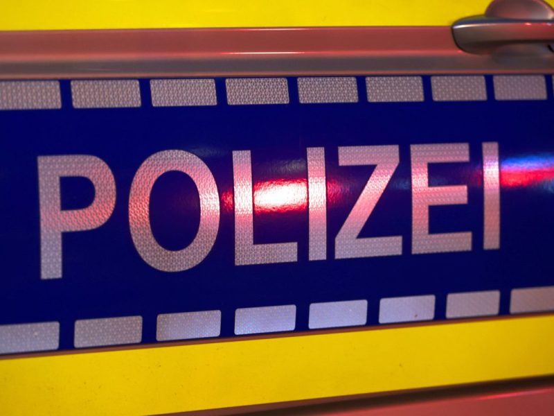 Ein Polizeiauto.