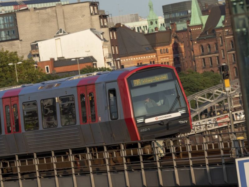 Eine U-Bahn-Linie in Hamburg, Symbolbild