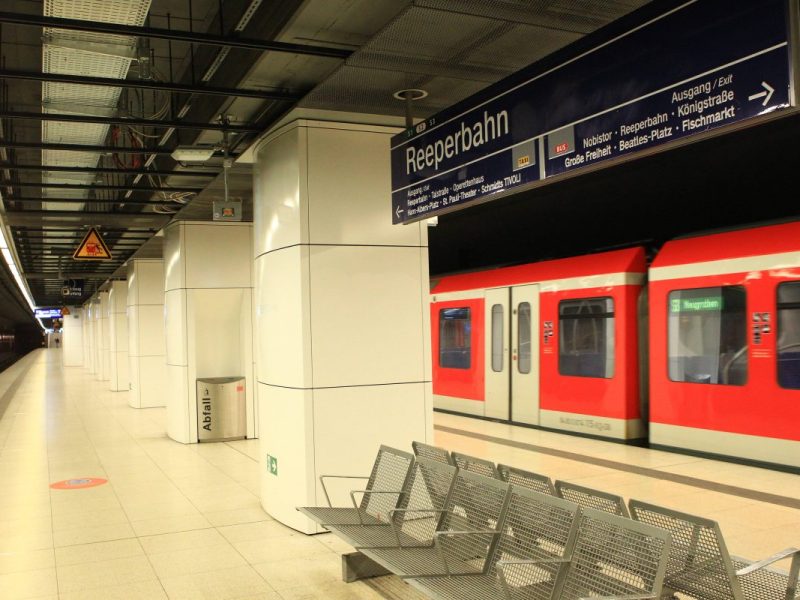 Der S-Bahnhof Reeperbahn.