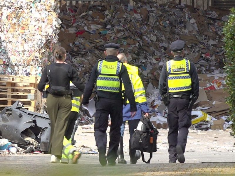 Leichenfund auf einem Recyclinghof in Hamburg.
