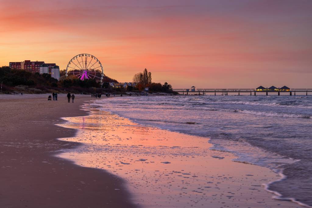 Sonnenuntergang am Strand 