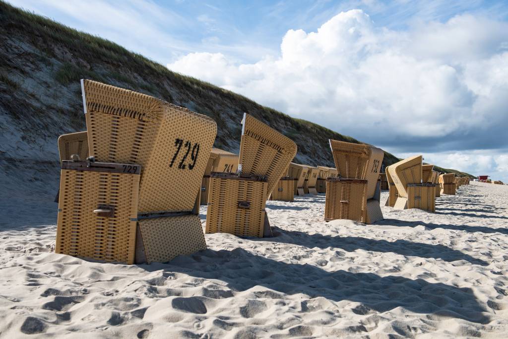 Strandkörbe am Strand