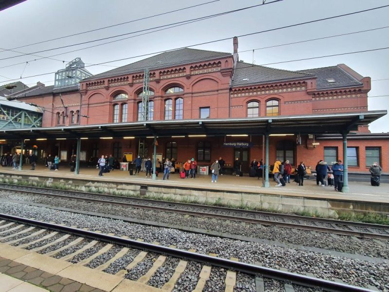 Der Bahnhof in Hamburg-Harburg.